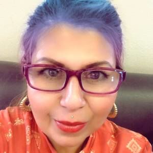 Meet your Posher, Clemencia